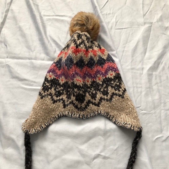 RARE ROXY yarn winter hat toque, colourful pattern - Picture 2 of 6